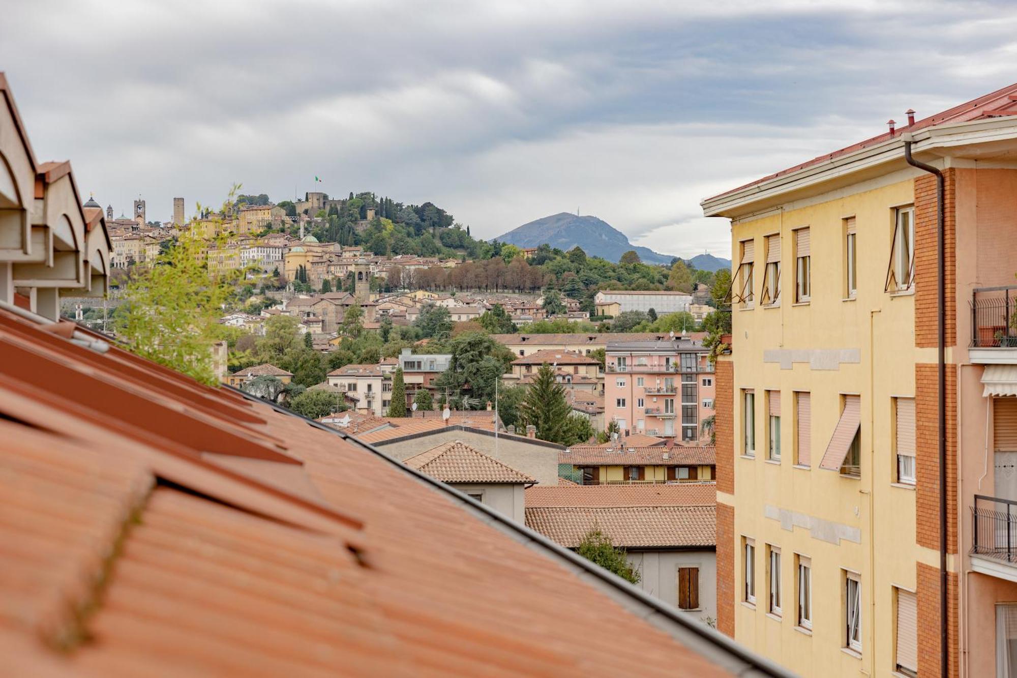 Appartamento Bergamo 23 Buitenkant foto